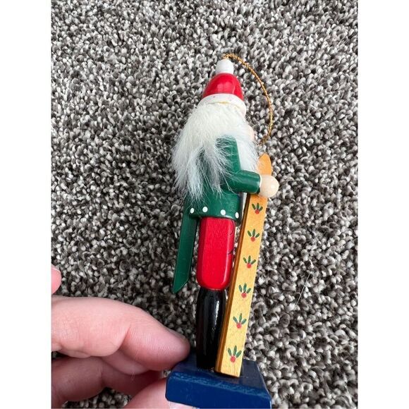 Nutcracker Village Cross Country Skier 5” tall Working Mouth And Back Handle - Picture 4 of 7